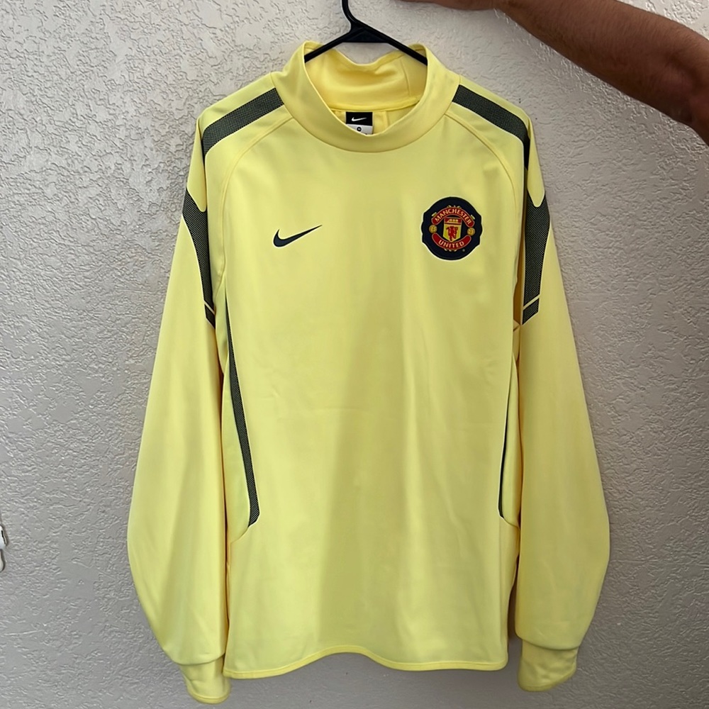 Manchester United Player issue training pullover